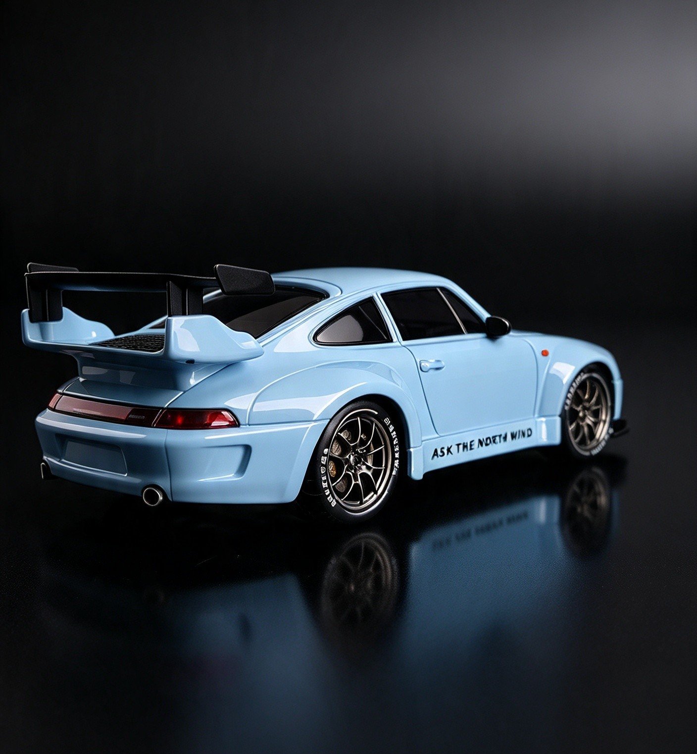 911 Inspired Drift Racer – 1:24 RC Drift Car Baby Blue