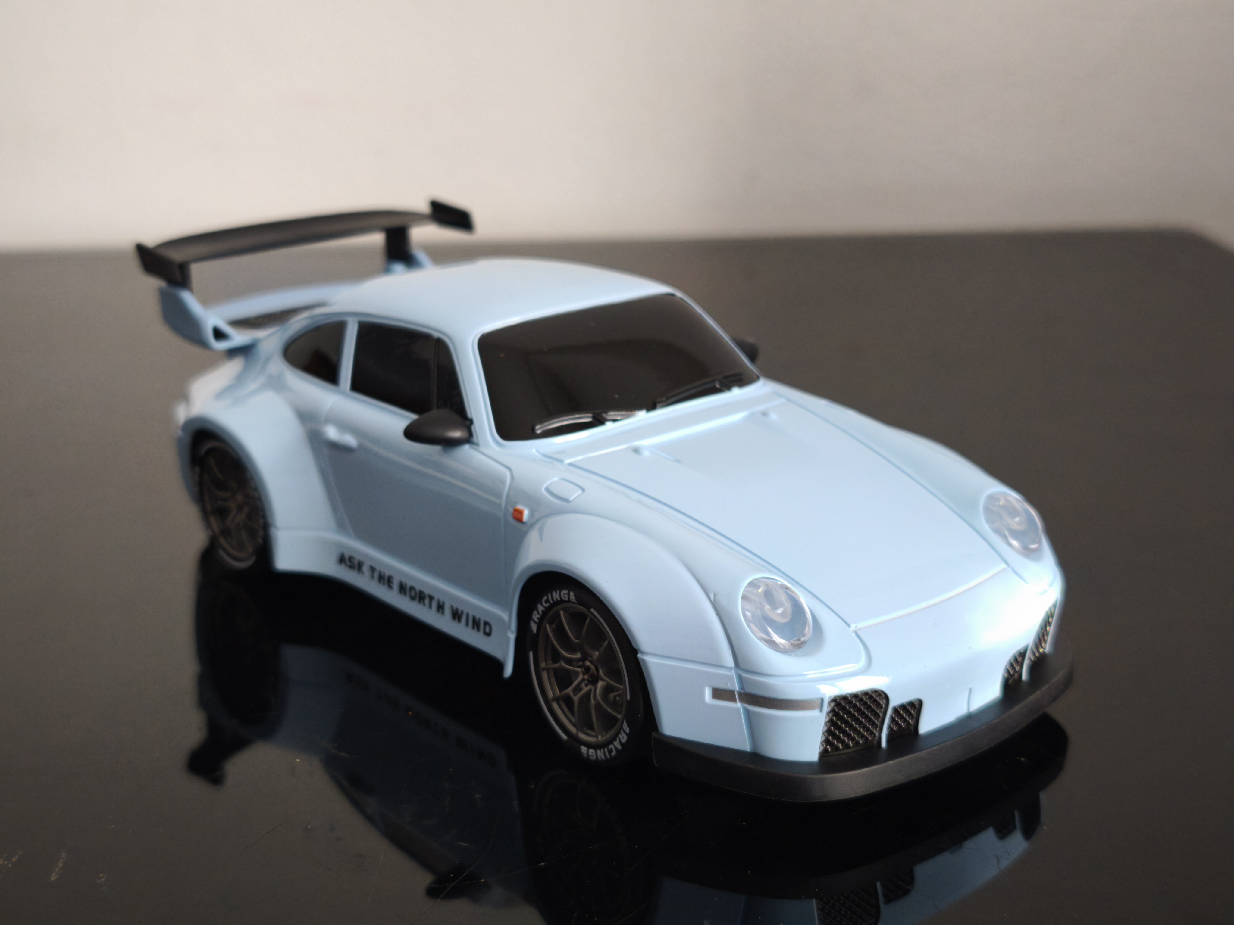 Upgraded RC Car 1/24 High Speed Pro Drift Iconic 911 Light Blue