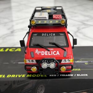 1/24 scale 4WD remote control crawling and off-road vehicle