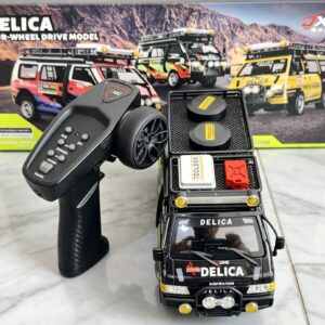 1/24 scale 4WD remote control crawler off-road vehicle - Image 5